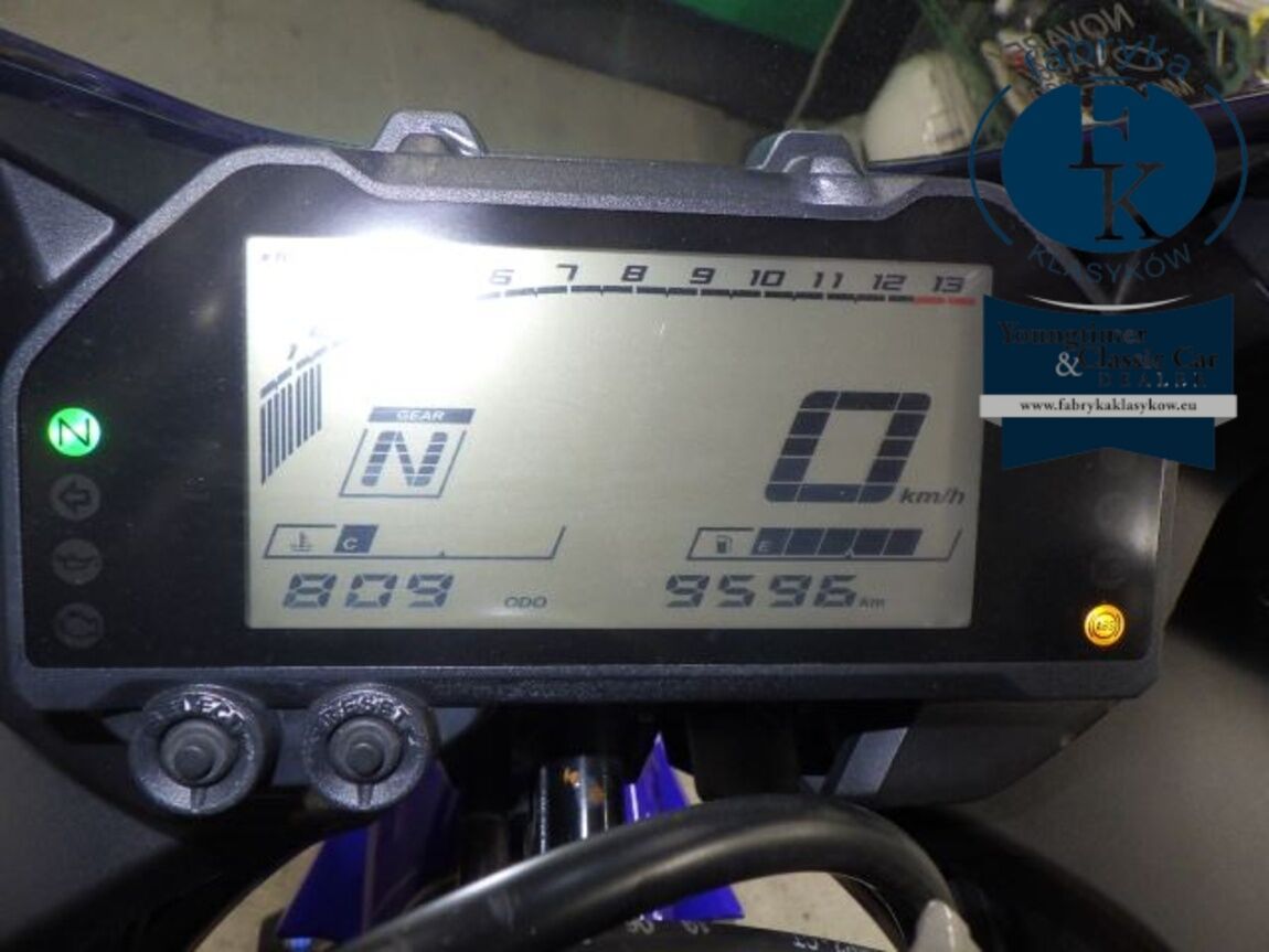 YAMAHA YZF-R3 2019 - zdjęcie 14