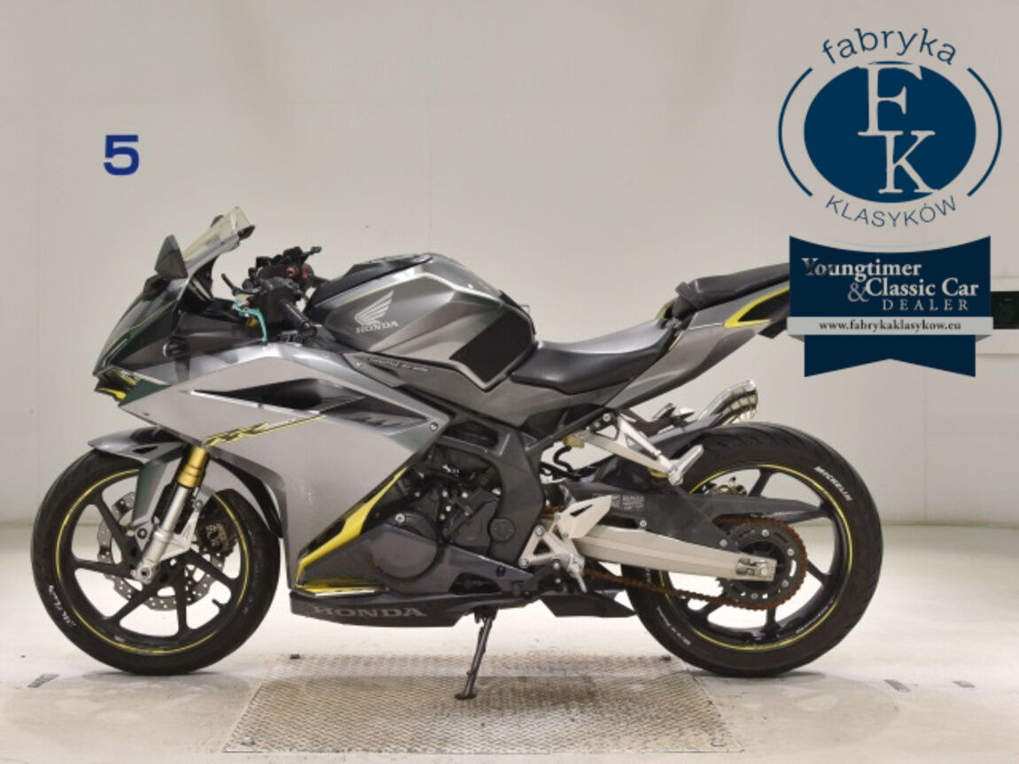 HONDA CBR250RR-2  - zdjęcie 3