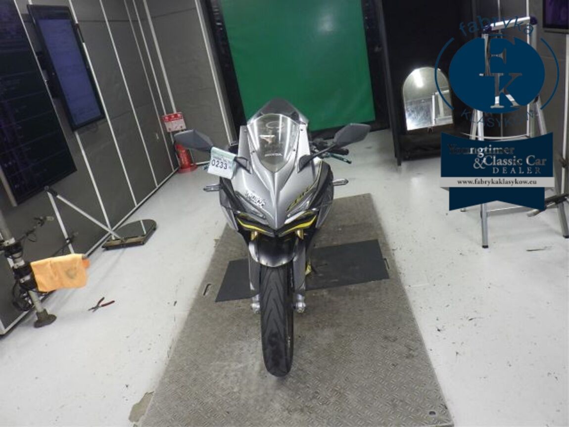 HONDA CBR250RR-2  - zdjęcie 21