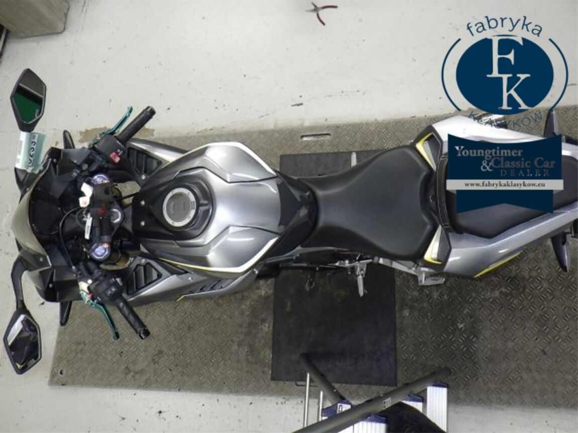 HONDA CBR250RR-2  - zdjęcie 32