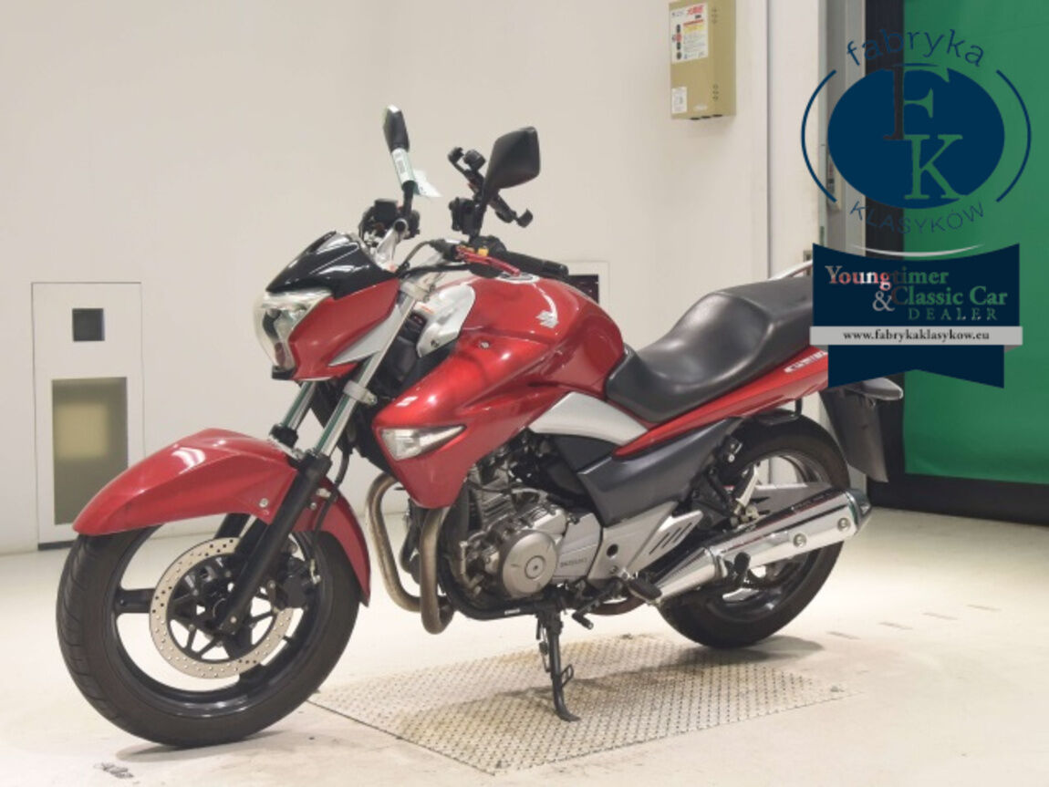 SUZUKI GSR250  - zdjęcie 5