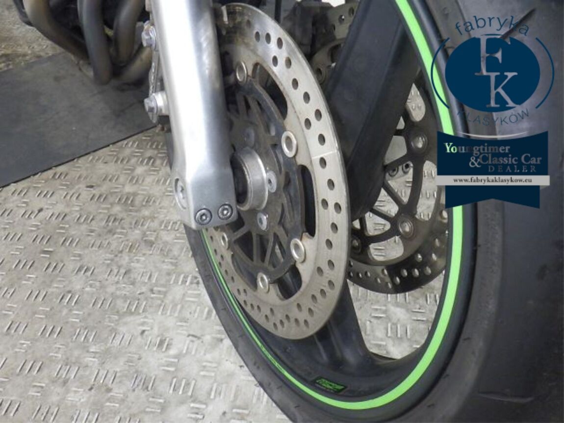 KAWASAKI ZRX400 2006 - zdjęcie 23
