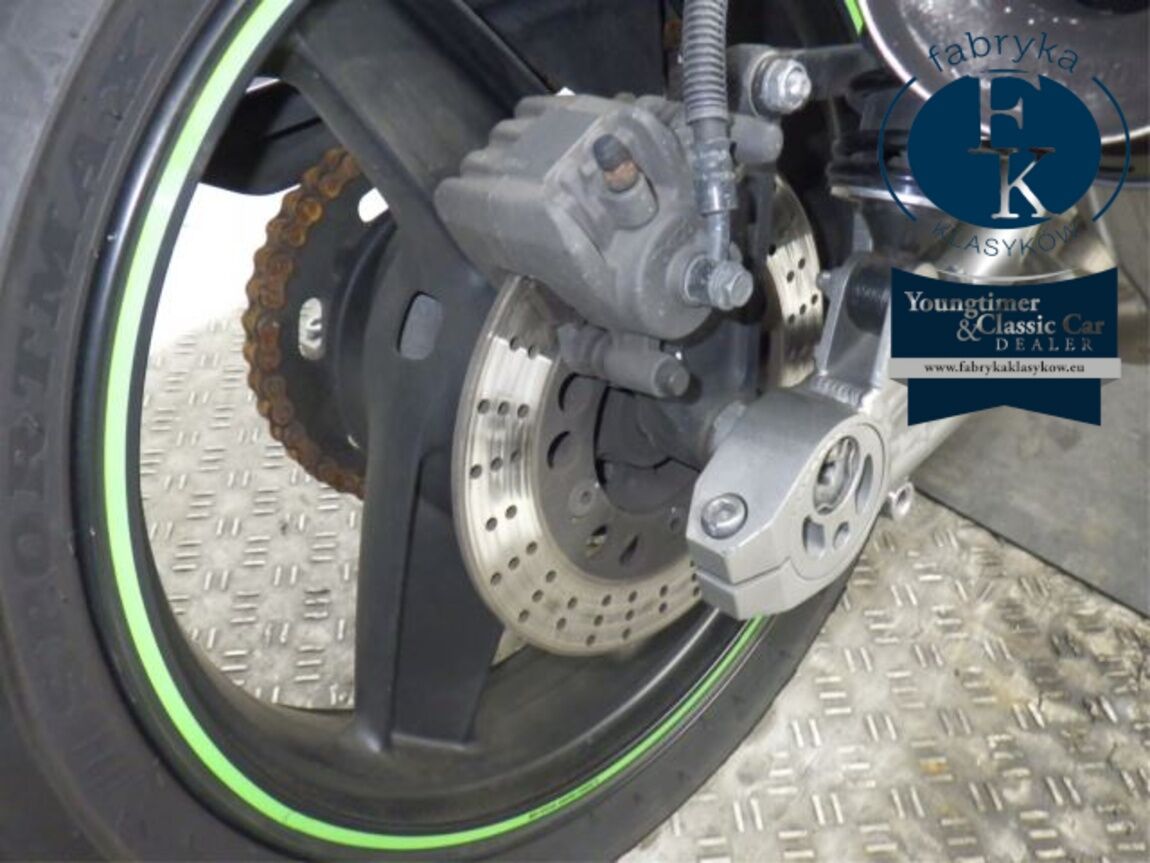 KAWASAKI ZRX400 2006 - zdjęcie 26