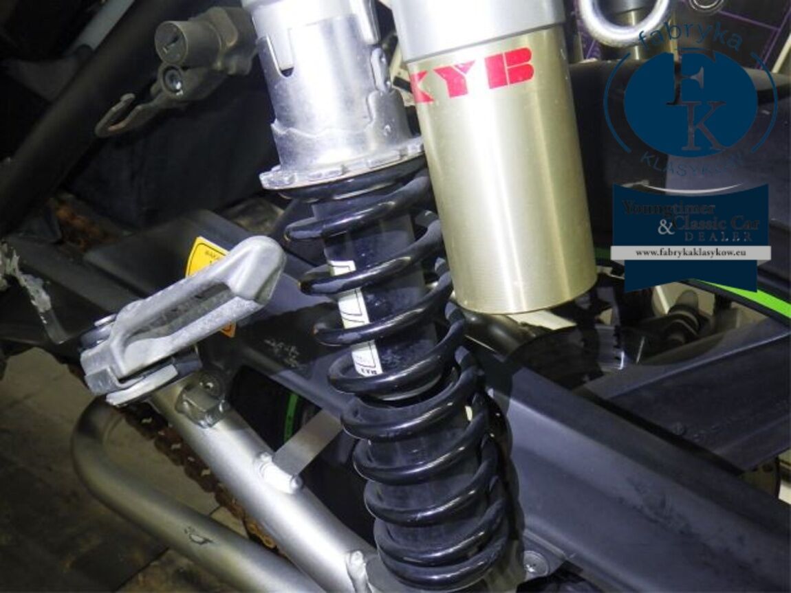 KAWASAKI ZRX400 2006 - zdjęcie 28