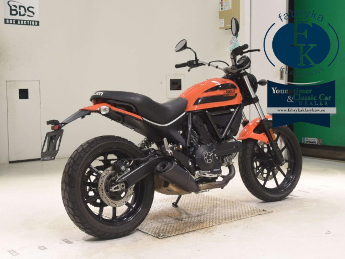 DUCATI SCRAMBLER SIXTY2 2020 - zdjęcie 6