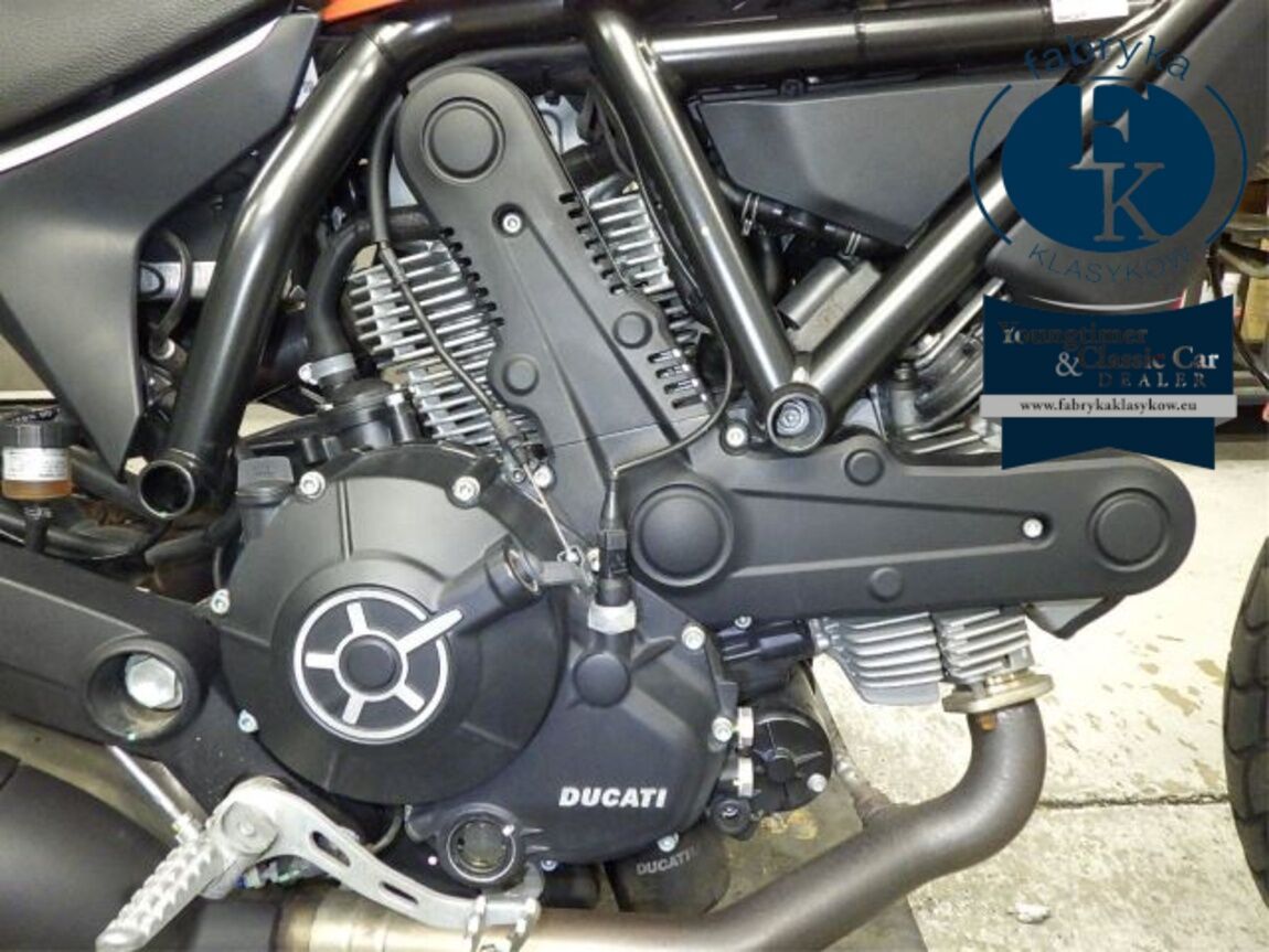 DUCATI SCRAMBLER SIXTY2 2020 - zdjęcie 9