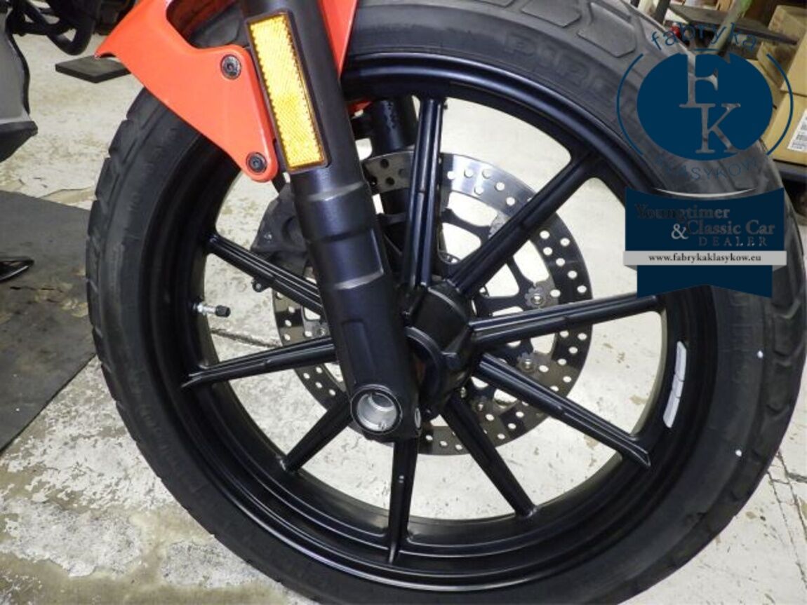 DUCATI SCRAMBLER SIXTY2 2020 - zdjęcie 22
