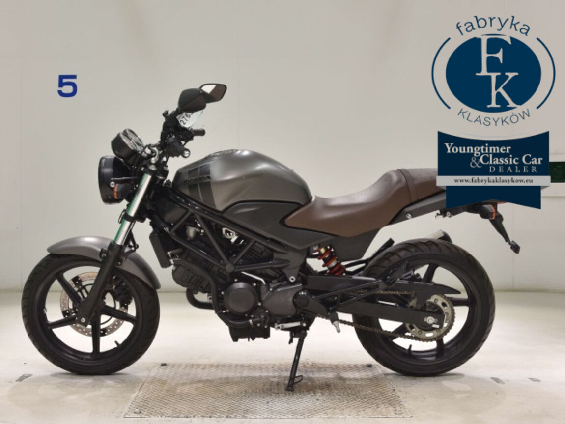 HONDA VTR250  - zdjęcie 3