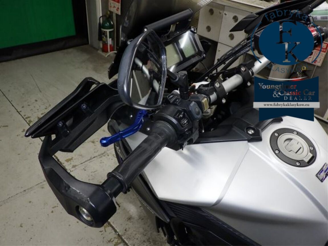 YAMAHA MT-09 2015 - zdjęcie 21