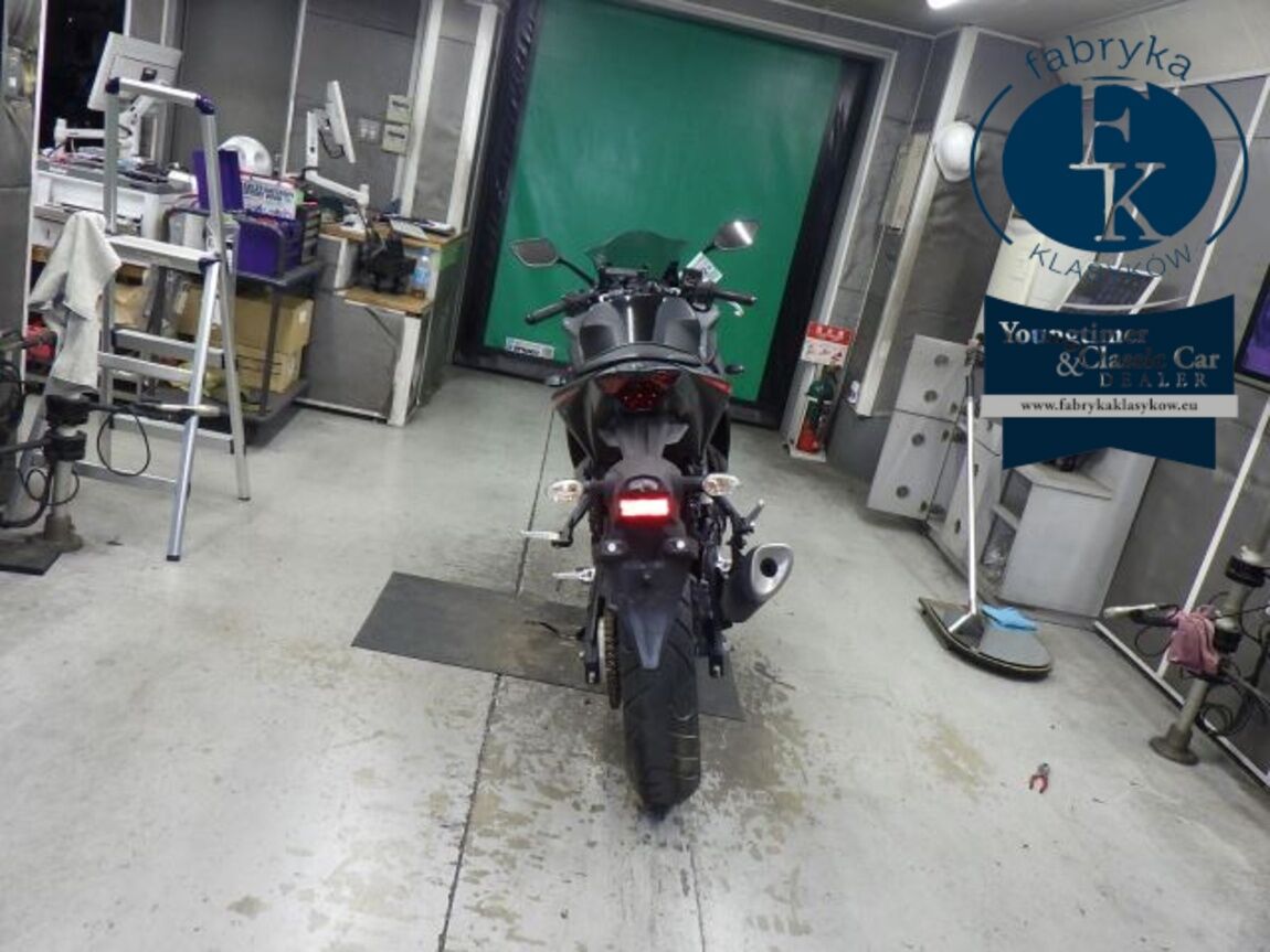 YAMAHA YZF-R25  - zdjęcie 29