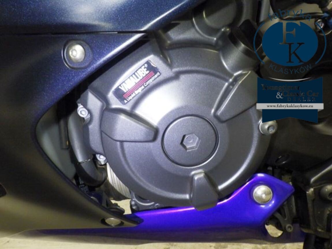 YAMAHA YZF-R7-2 2022 - zdjęcie 11