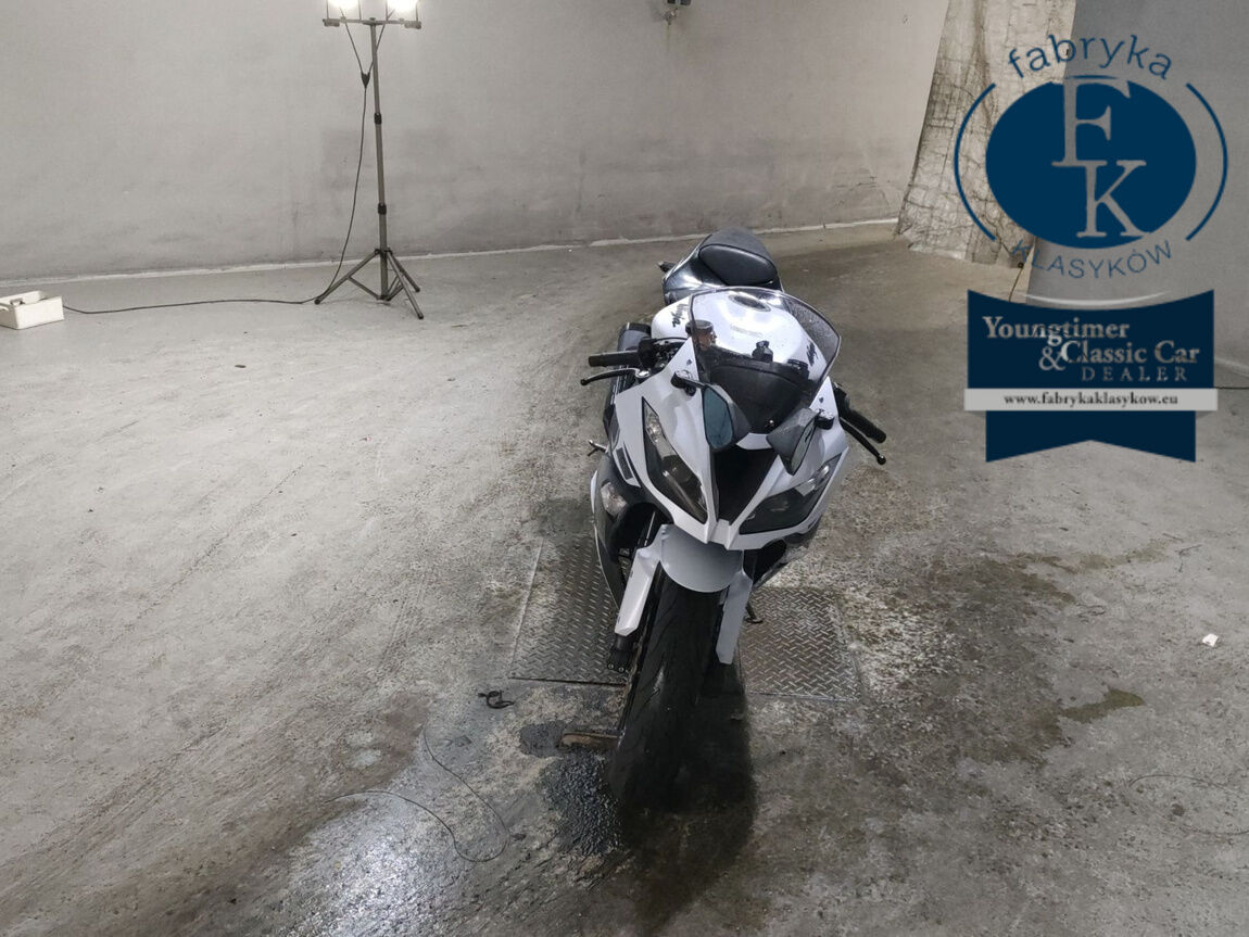 KAWASAKI ZX-6R 2013 - zdjęcie 4