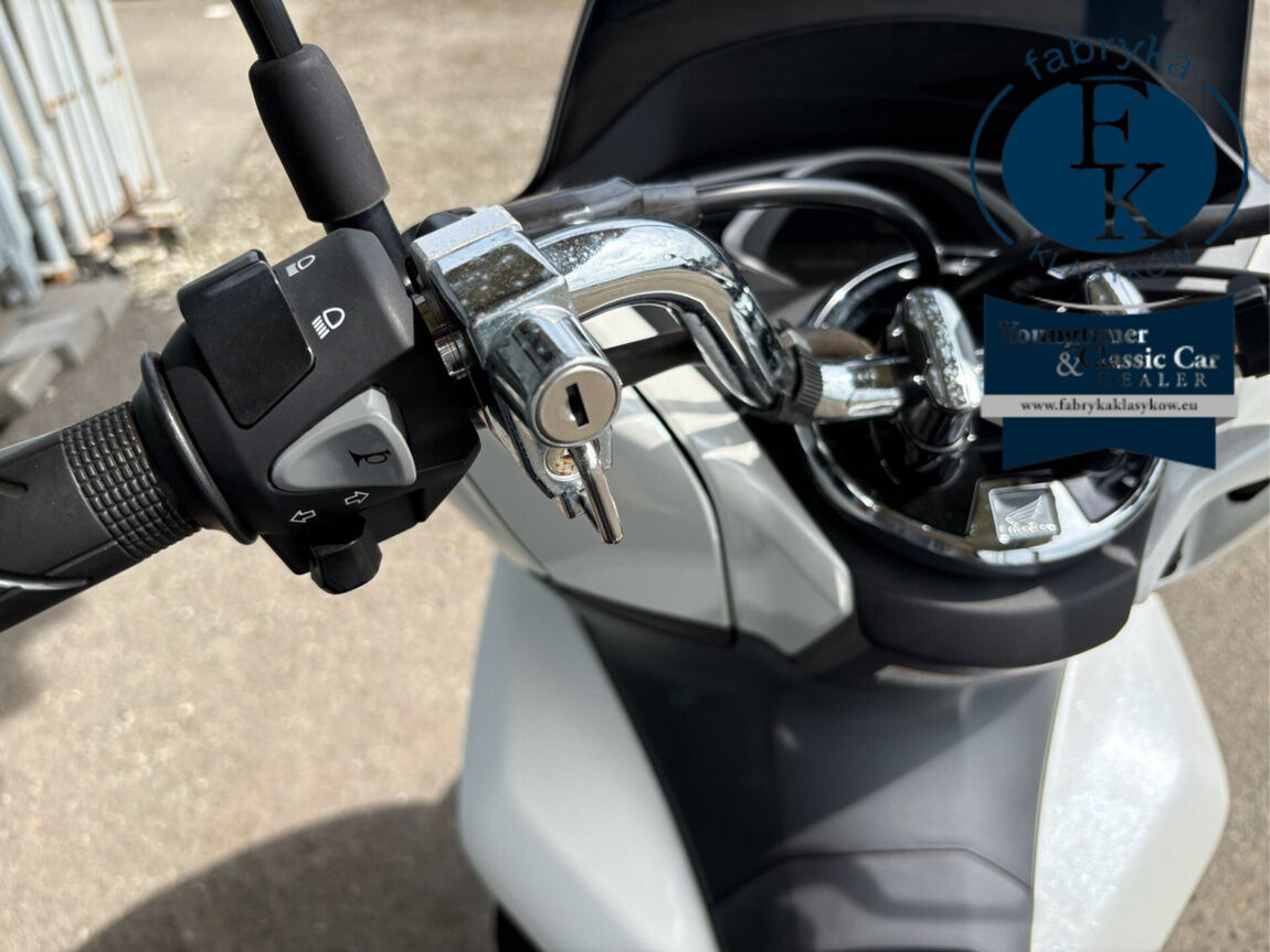 HONDA PCX  - zdjęcie 9