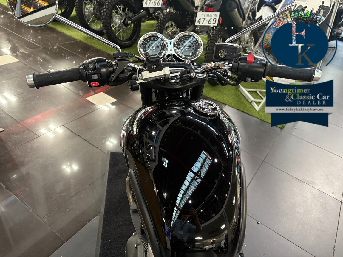 TRIUMPH BONNEVILLE T100 2023 - zdjęcie 12