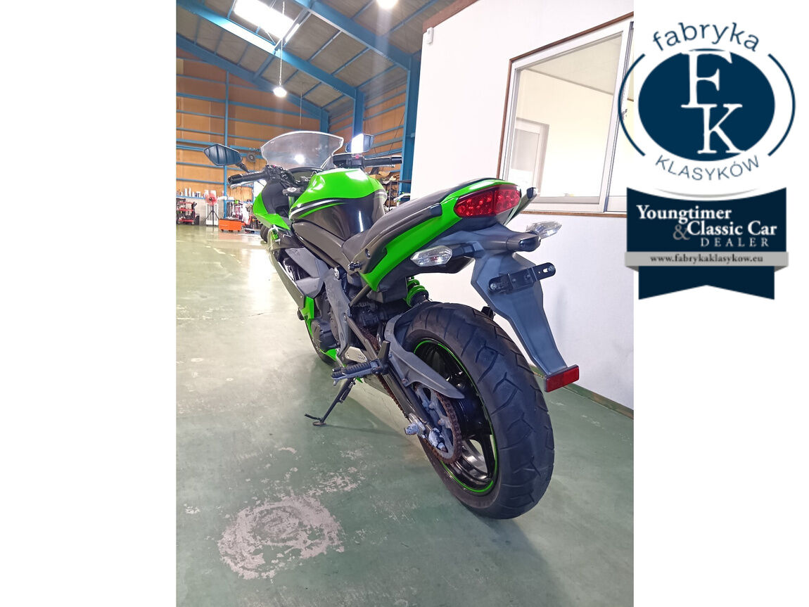 KAWASAKI Ninja 400R 2011 - zdjęcie 9