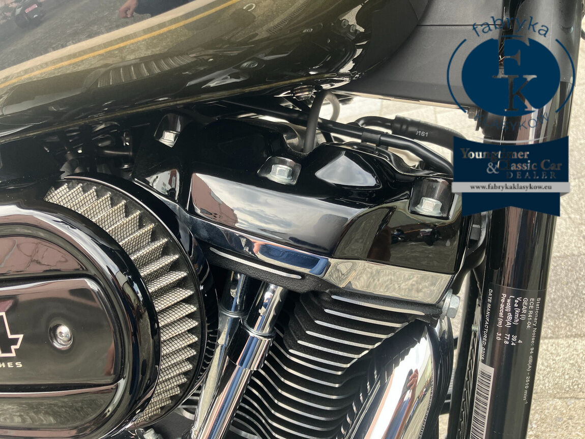 HARLEY-DAVIDSON FLHCS 2019 - zdjęcie 26
