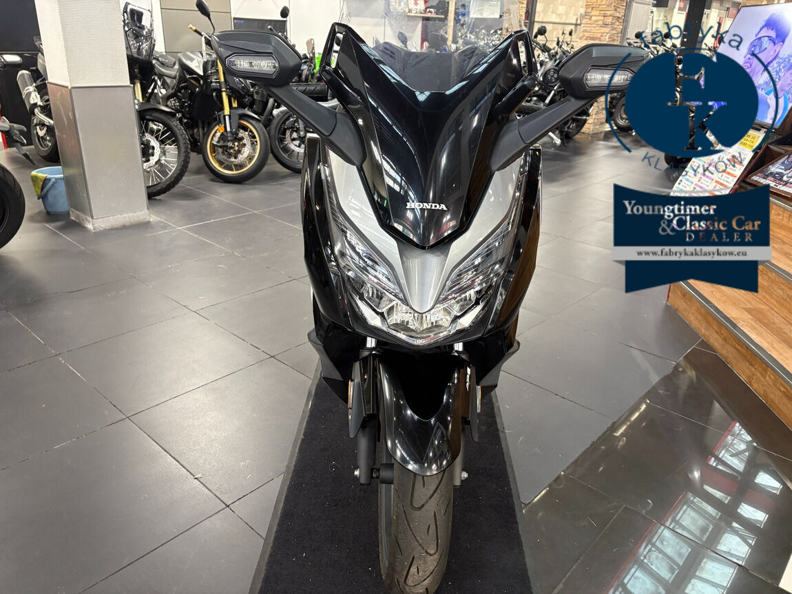 HONDA FORZA 250  - zdjęcie 4