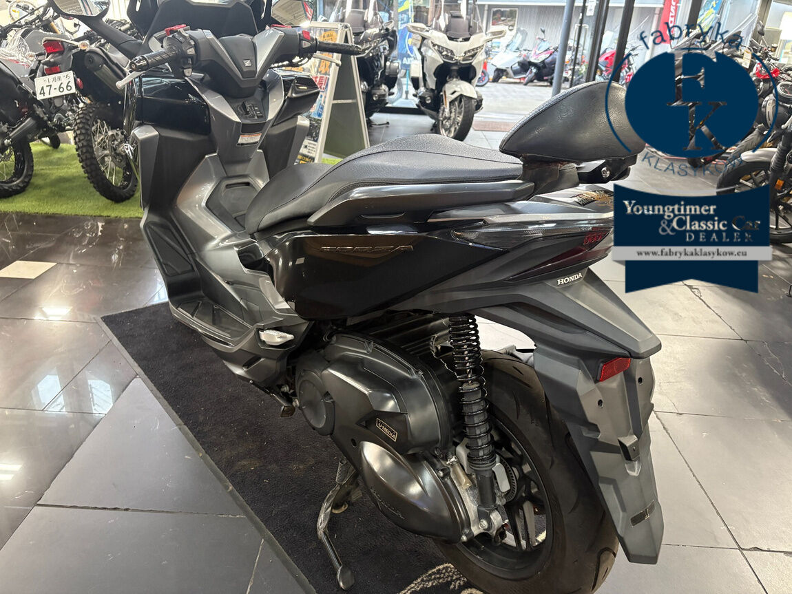HONDA FORZA 250  - zdjęcie 7