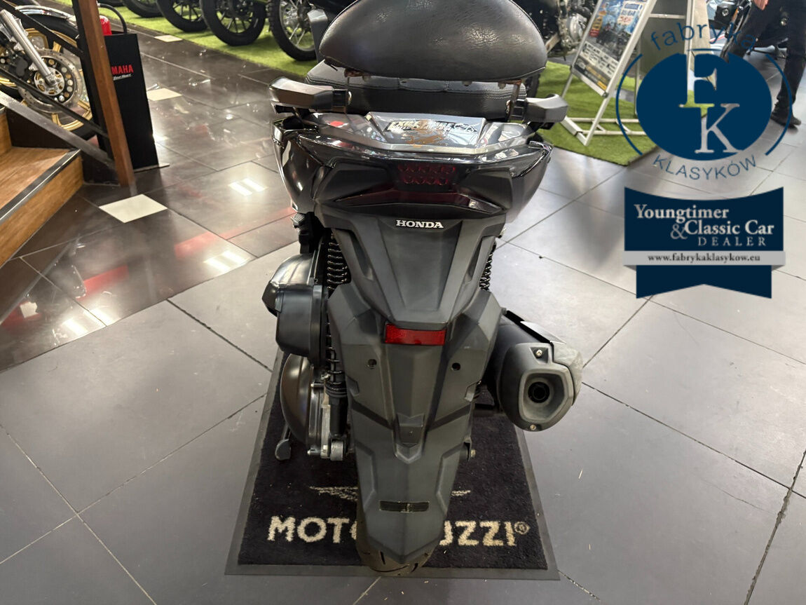 HONDA FORZA 250  - zdjęcie 8