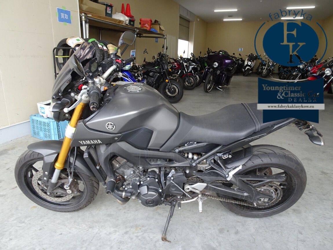 YAMAHA MT-09 2015 - zdjęcie 3