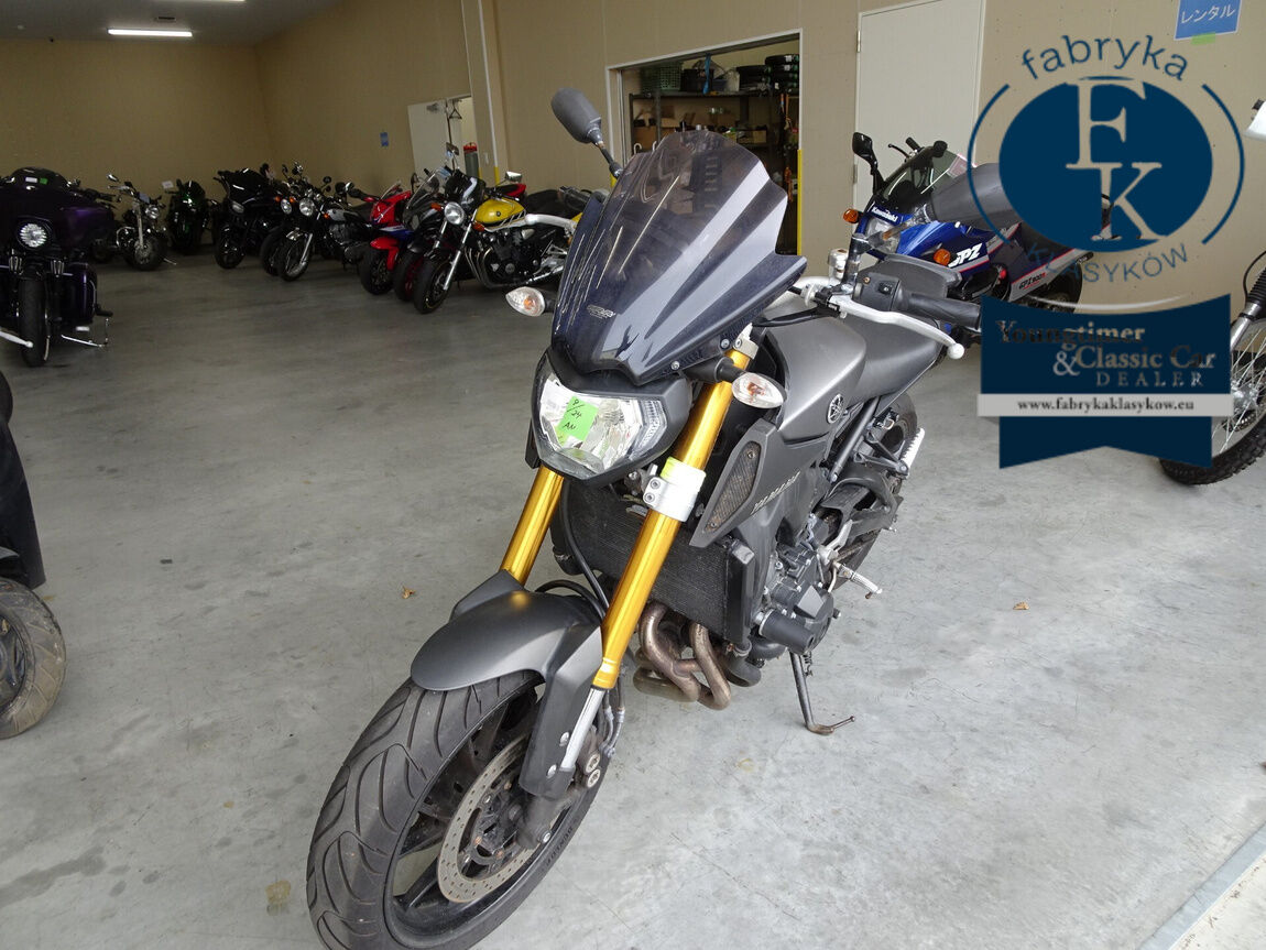 YAMAHA MT-09 2015 - zdjęcie 5