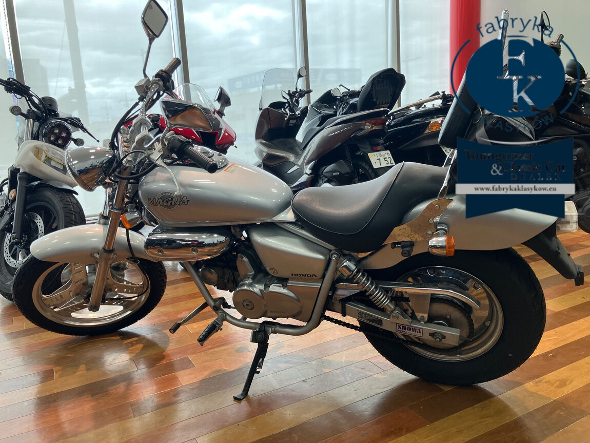 HONDA MAGNA 50  - zdjęcie 3