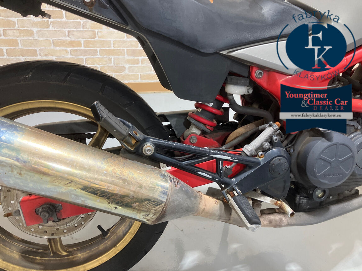 HONDA VTR250  - zdjęcie 12