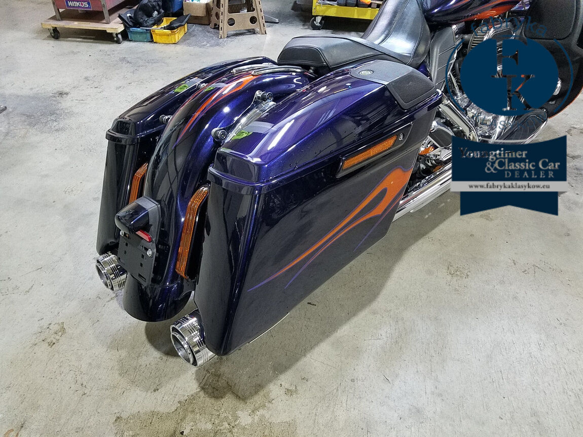 HARLEY-DAVIDSON FLHXSE CVO 2015 - zdjęcie 10