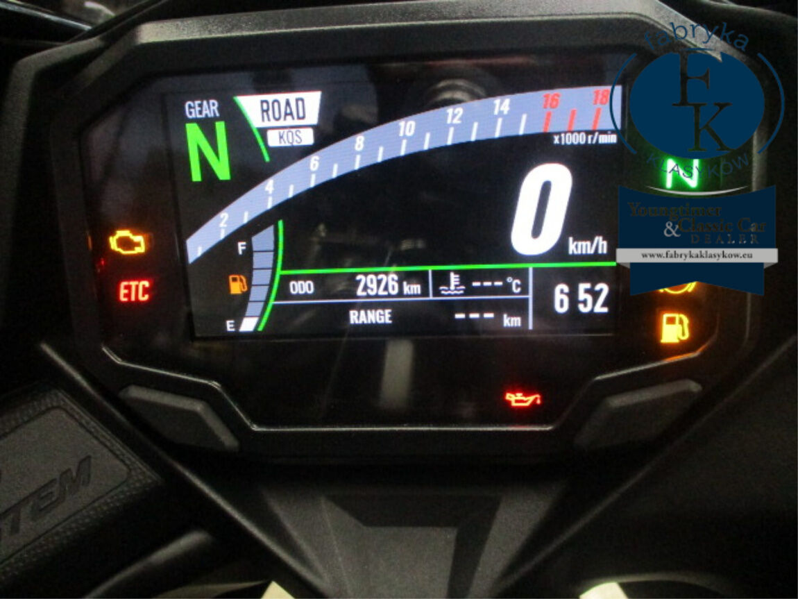 KAWASAKI NINJA ZX-4RR 2025 - zdjęcie 3