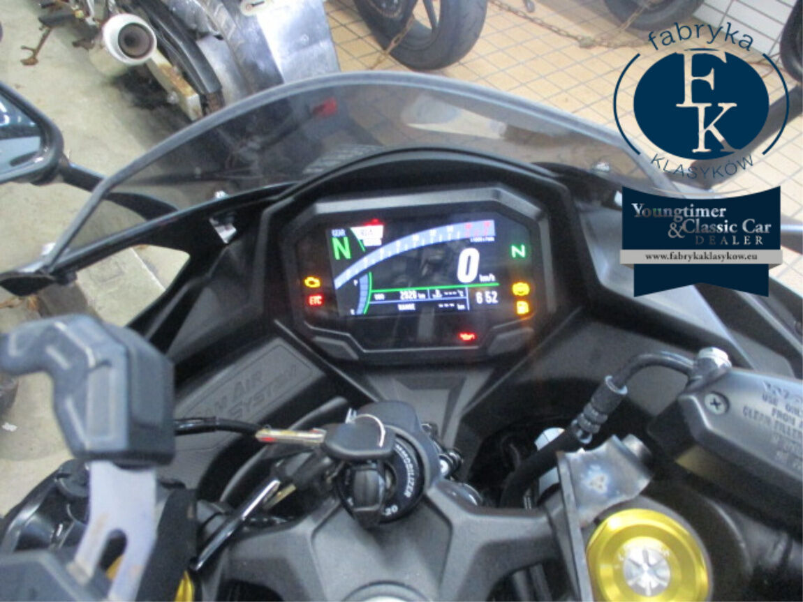 KAWASAKI NINJA ZX-4RR 2025 - zdjęcie 4