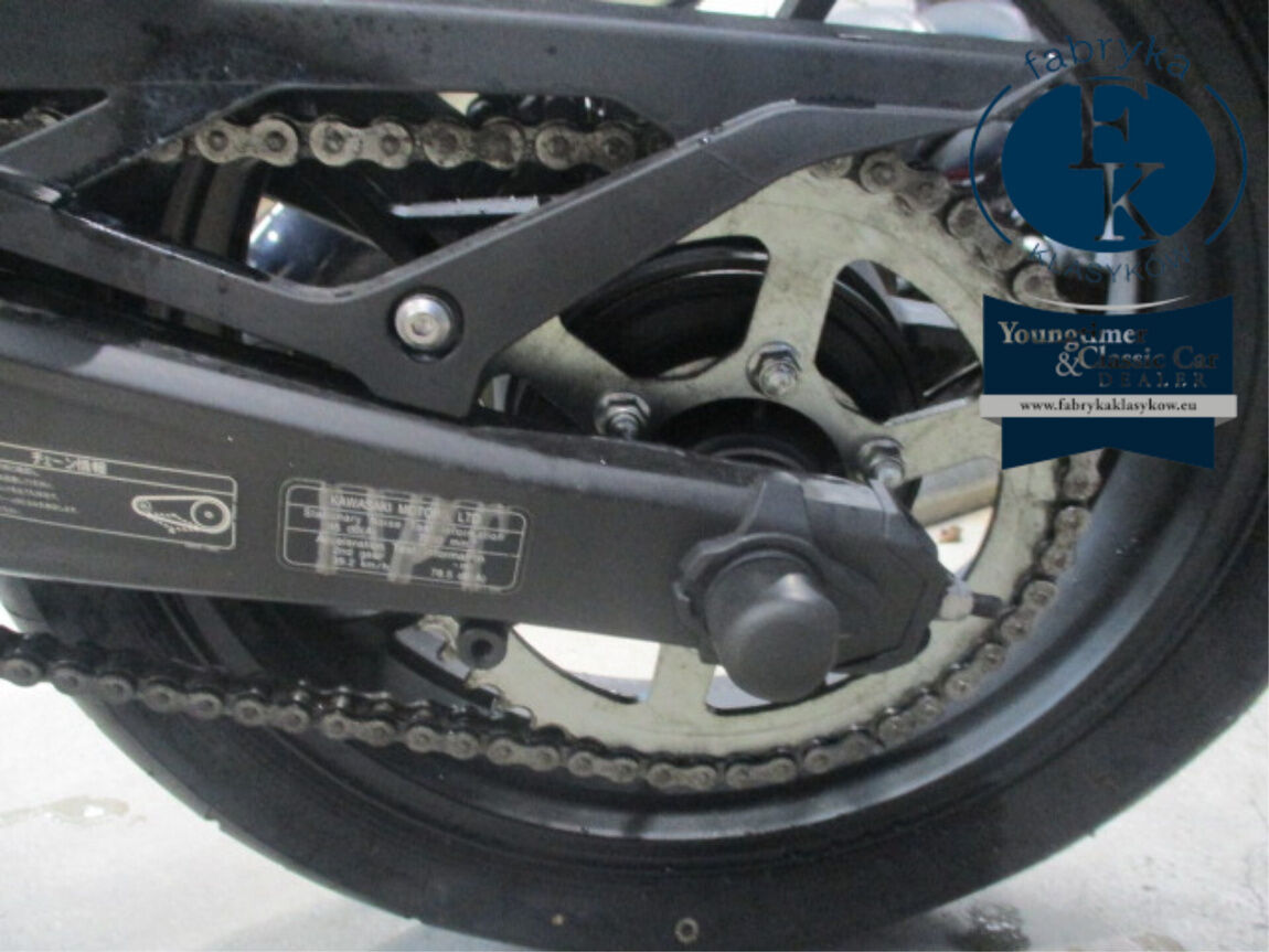 KAWASAKI NINJA ZX-4RR 2025 - zdjęcie 10