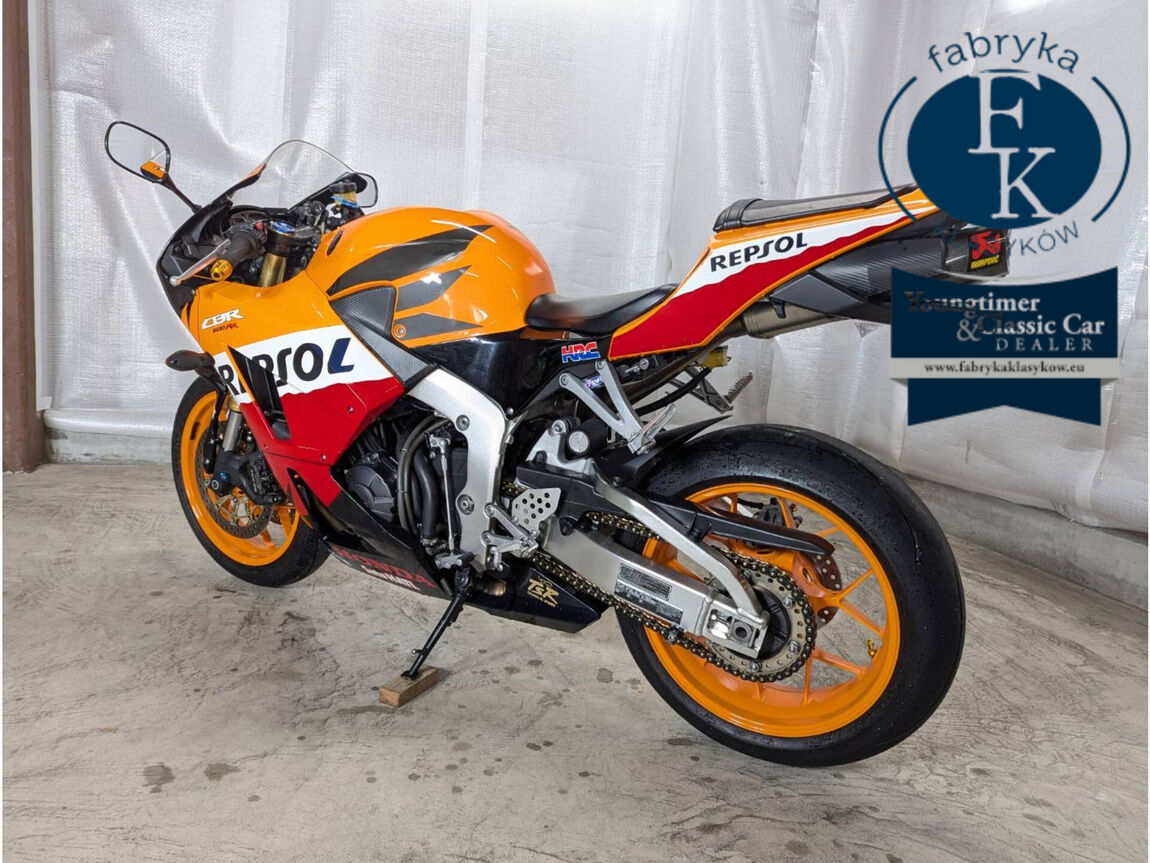 HONDA CBR600RR 2013 - zdjęcie 10
