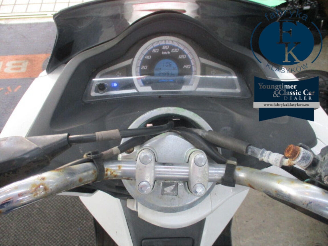 HONDA PCX  - zdjęcie 4