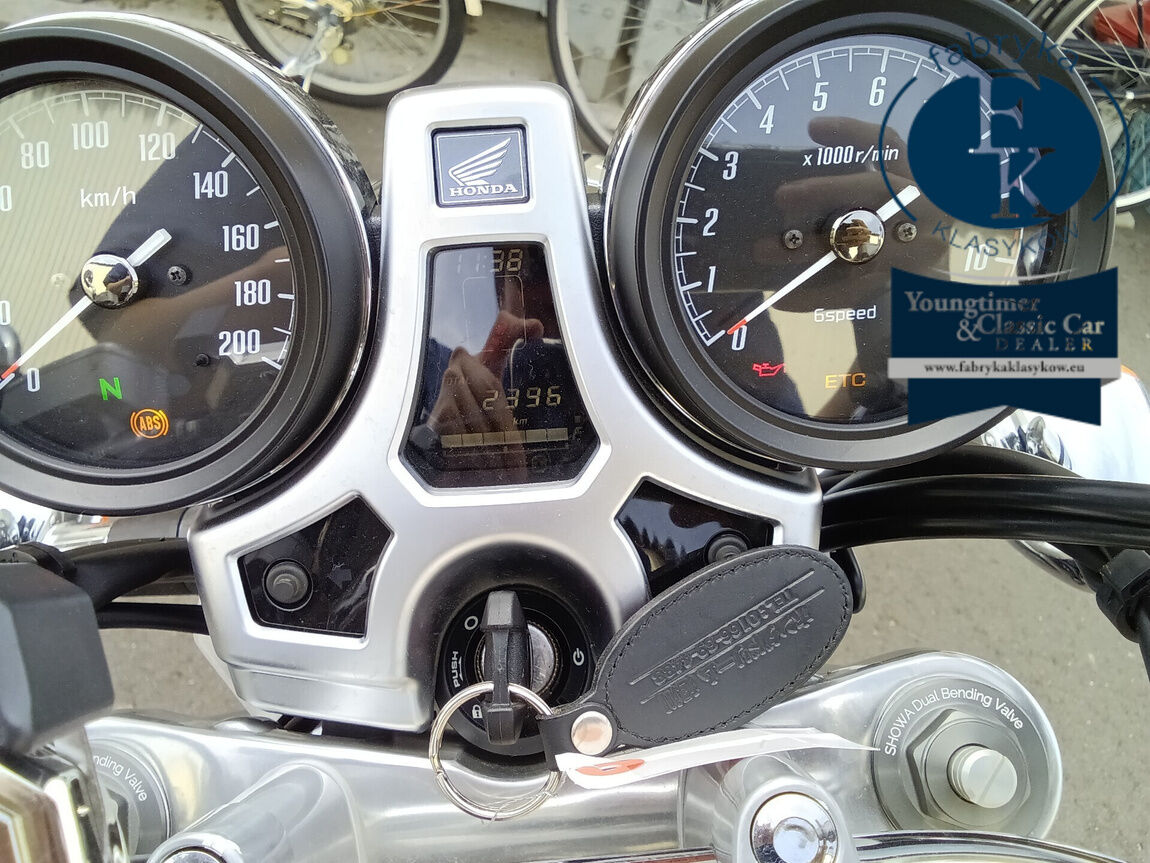 HONDA CB1100EX ABS E PACKAGE 2023 - zdjęcie 4