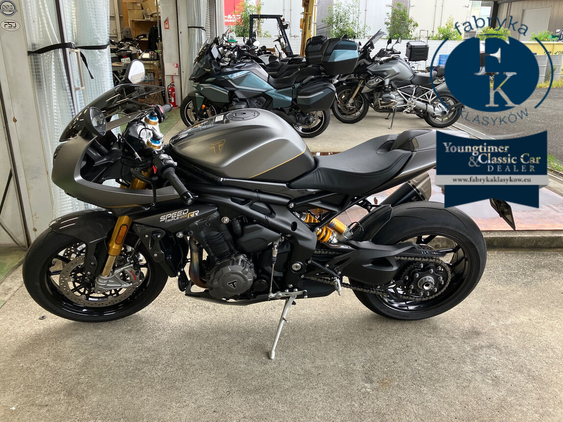 TRIUMPH SPEED TRIPLE 1200RR 2024 - zdjęcie 3