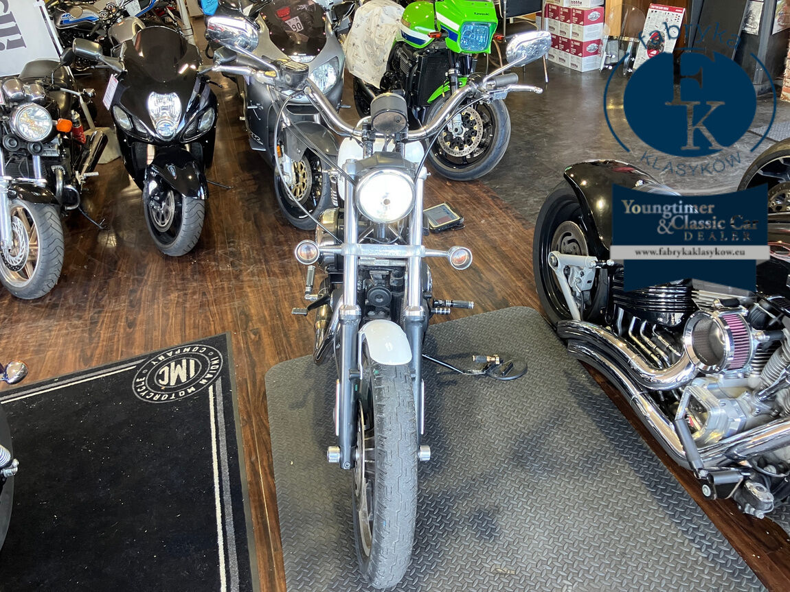 HARLEY-DAVIDSON XL883R 2009 - zdjęcie 5