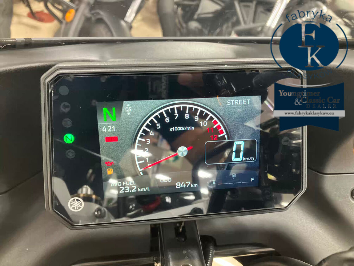 YAMAHA XSR900 GP 2025 - zdjęcie 4
