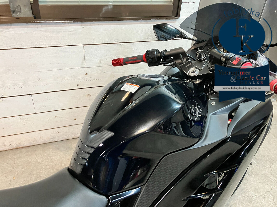 KAWASAKI Ninja 250 - zdjęcie 16