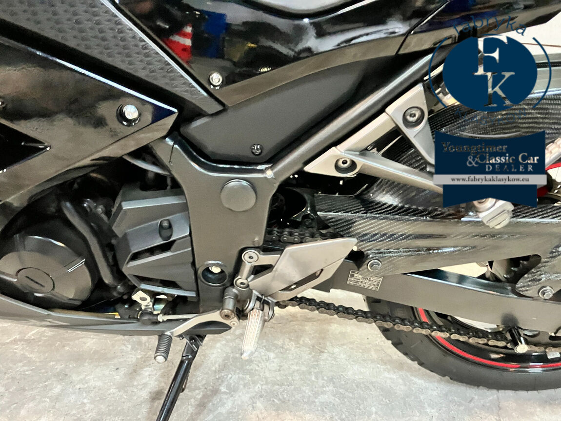KAWASAKI Ninja 250 - zdjęcie 28