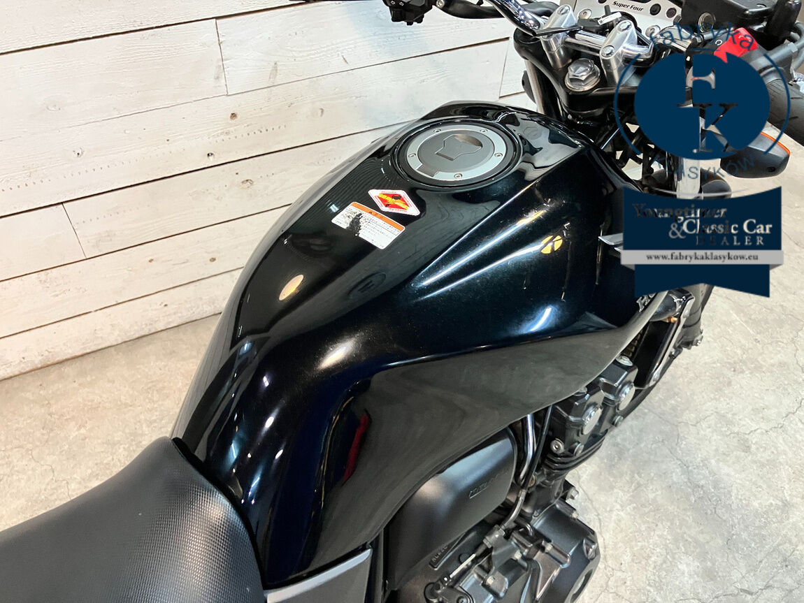 HONDA CB400SFV-4ABS 2022 - zdjęcie 16
