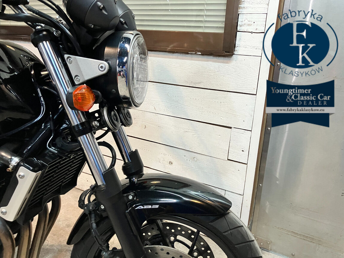 HONDA CB400SFV-4ABS 2022 - zdjęcie 18