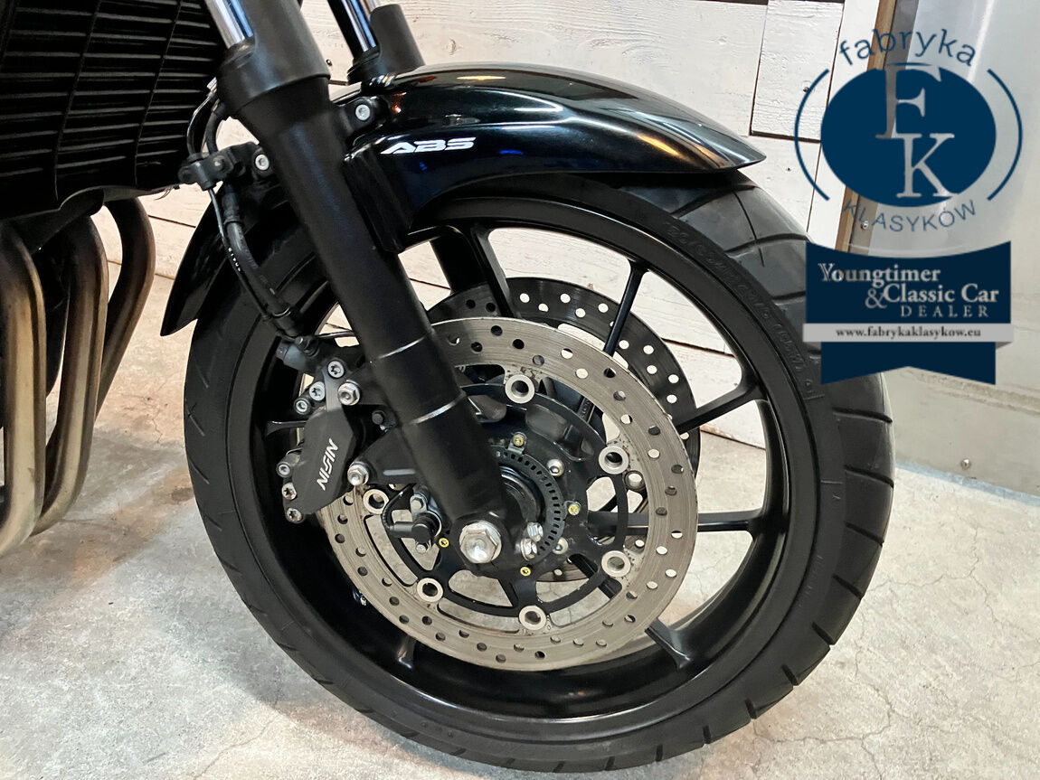HONDA CB400SFV-4ABS 2022 - zdjęcie 21