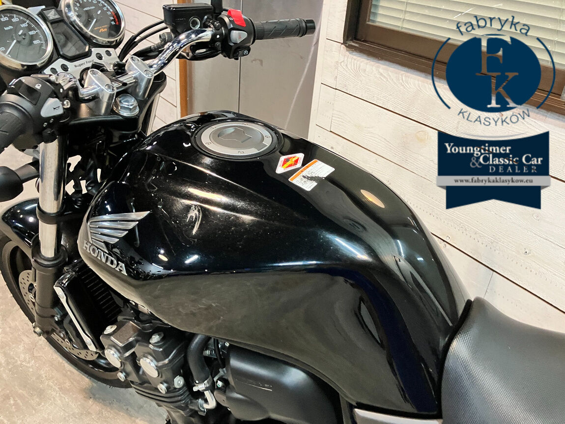 HONDA CB400SFV-4ABS 2022 - zdjęcie 27