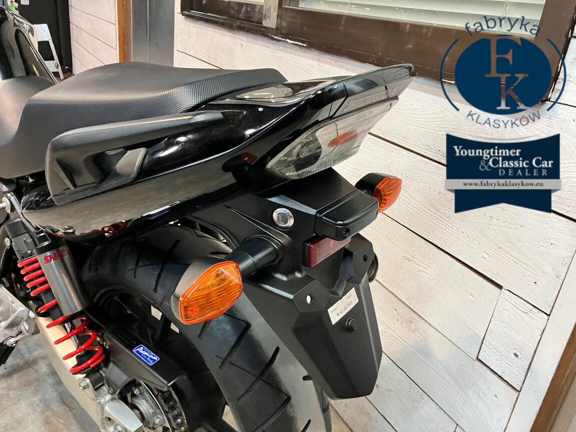 HONDA CB400SFV-4ABS 2022 - zdjęcie 31