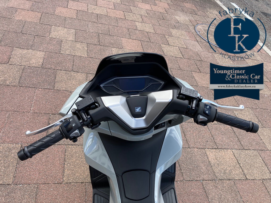 HONDA PCX  - zdjęcie 4