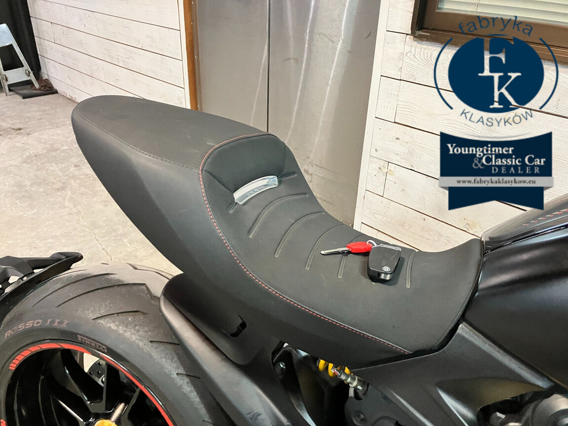 DUCATI DIAVEL 1260S 2019 - zdjęcie 5