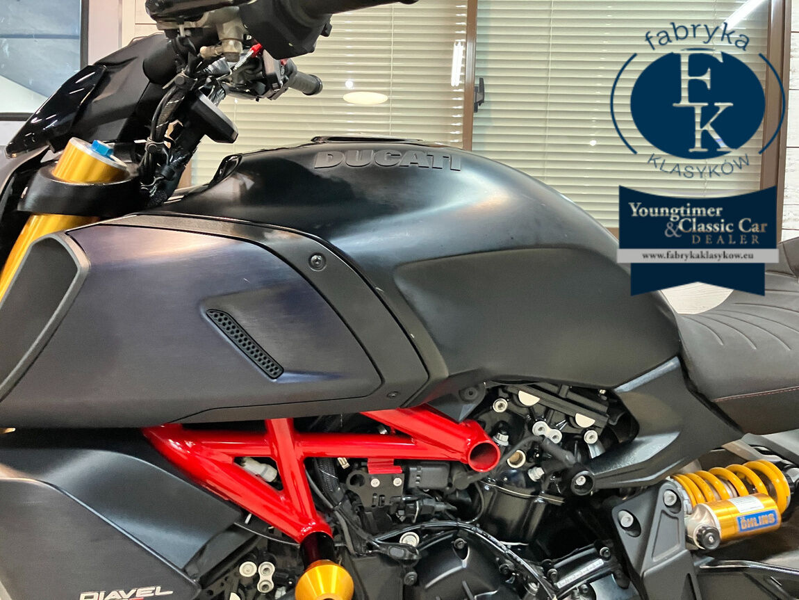 DUCATI DIAVEL 1260S 2019 - zdjęcie 25