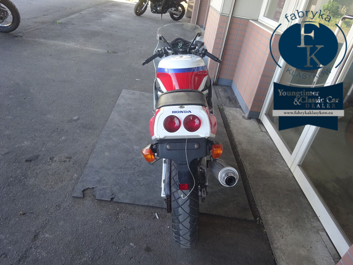 HONDA CBR250RR  - zdjęcie 8