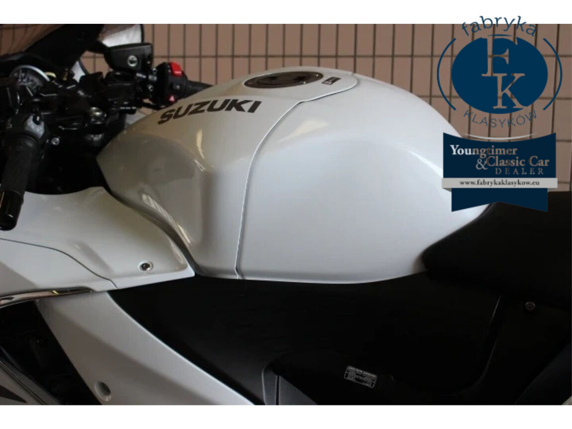SUZUKI Hayabusa 2021 - zdjęcie 7