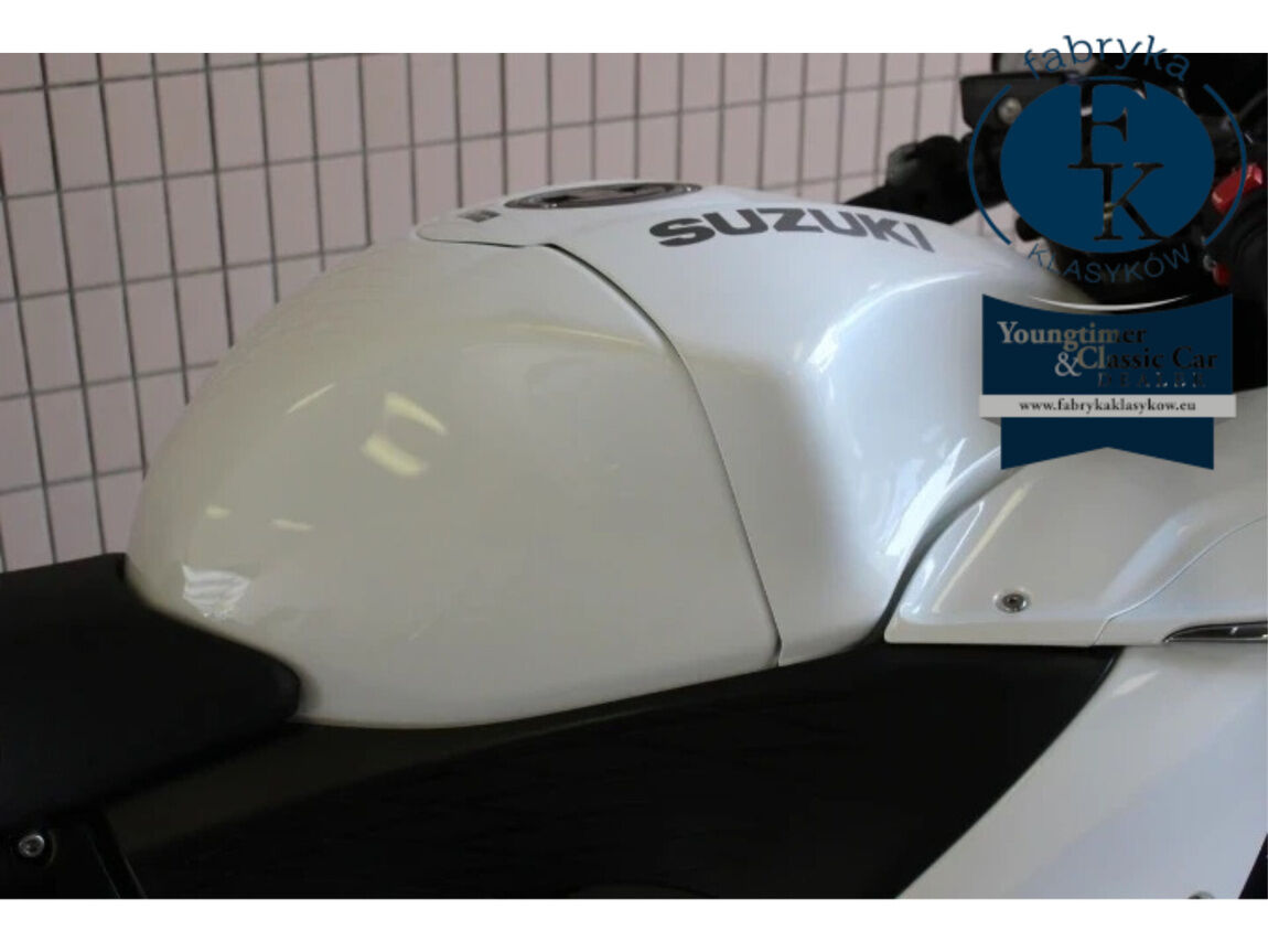 SUZUKI Hayabusa 2021 - zdjęcie 8